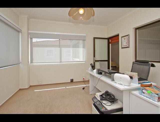 4 BEDROOM HOUSE FOR SALE IN KENSINGTON